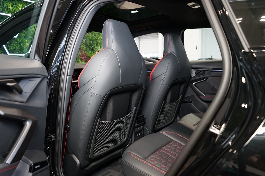 Audi RS 3 Sportback 2.5 TFSI quattro