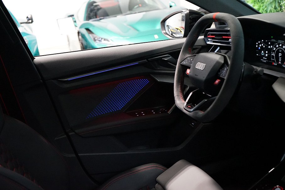 Audi RS 3 Sportback 2.5 TFSI quattro
