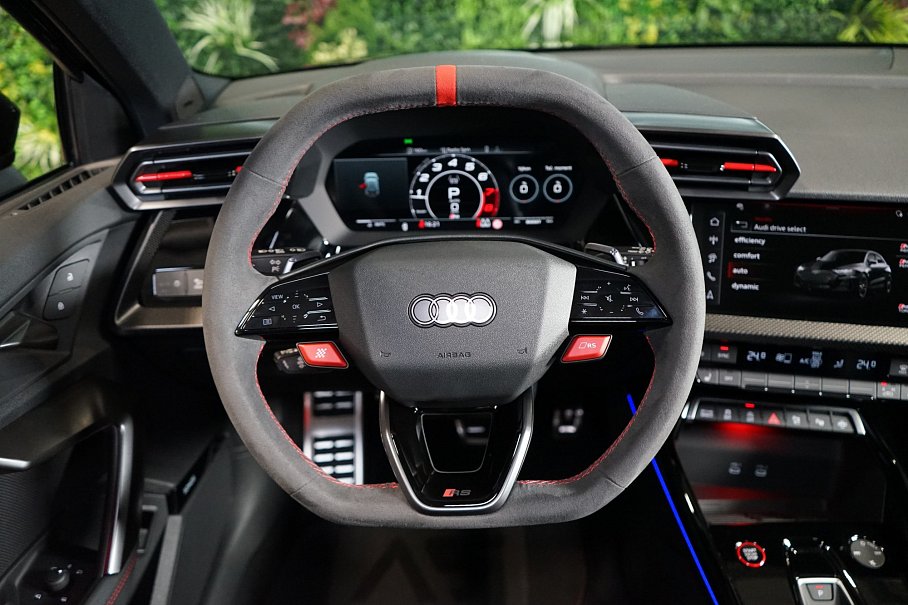 Audi RS 3 Sportback 2.5 TFSI quattro