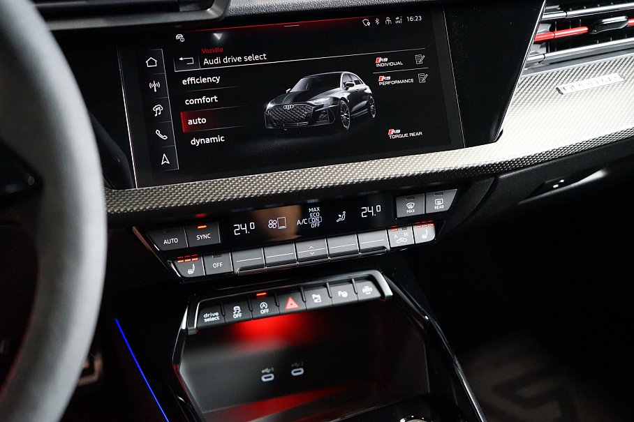 Audi RS 3 Sportback 2.5 TFSI quattro