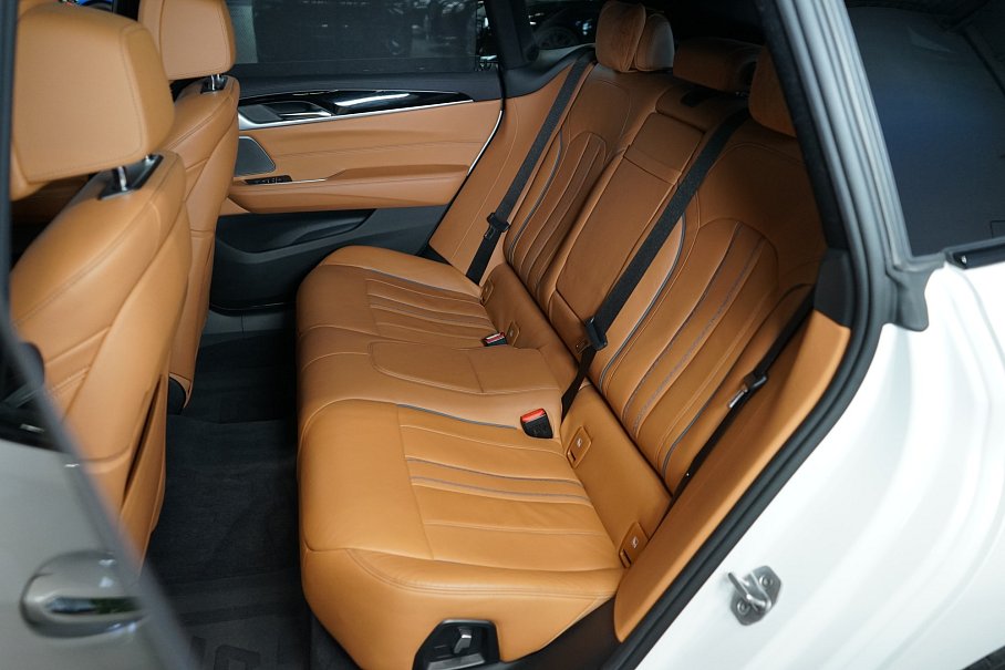 BMW Řada 6 630d xDrive GT