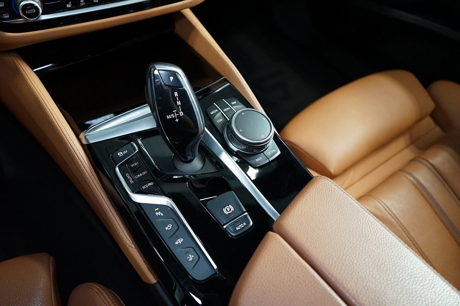 BMW Řada 6 630d xDrive GT