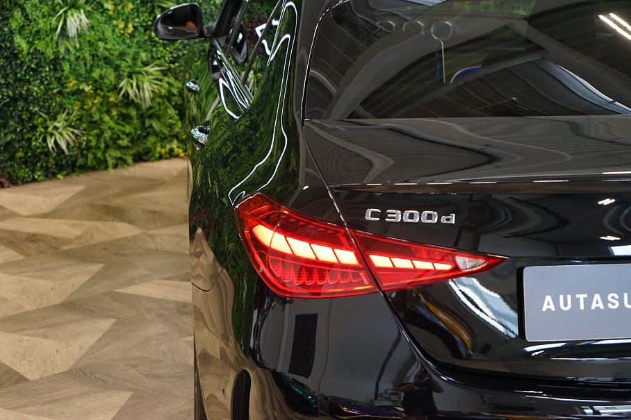 Mercedes-Benz Třída C 300d