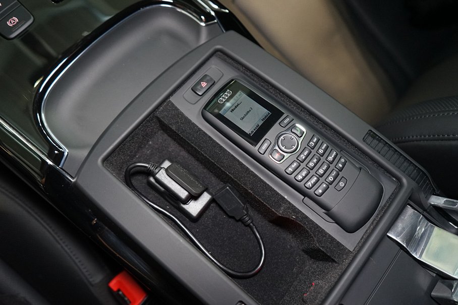 Audi A8 L W12 Security VR9