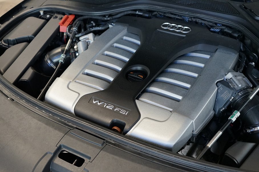 Audi A8 L W12 Security VR9