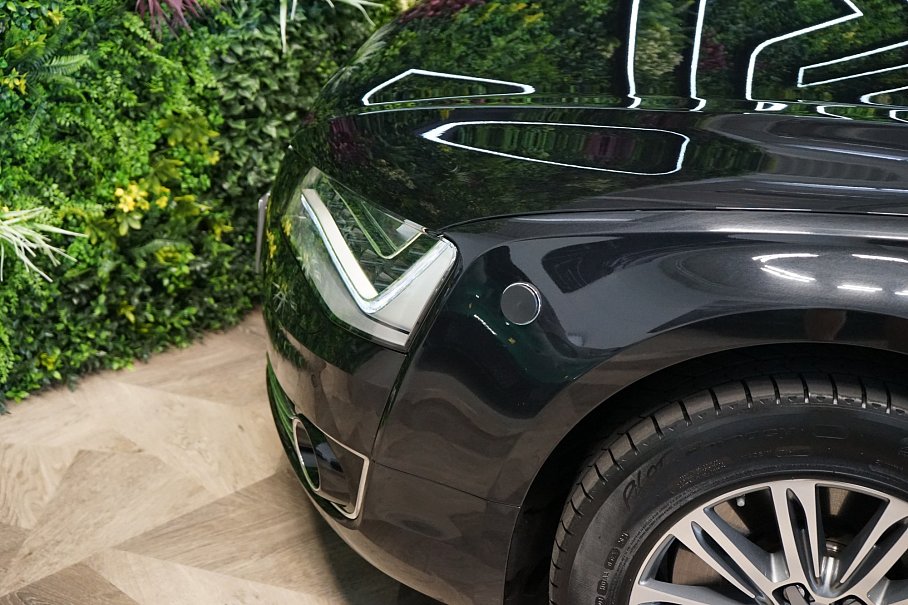 Audi A8 L W12 Security VR9