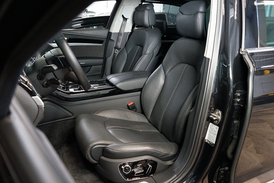 Audi A8 L W12 Security VR9