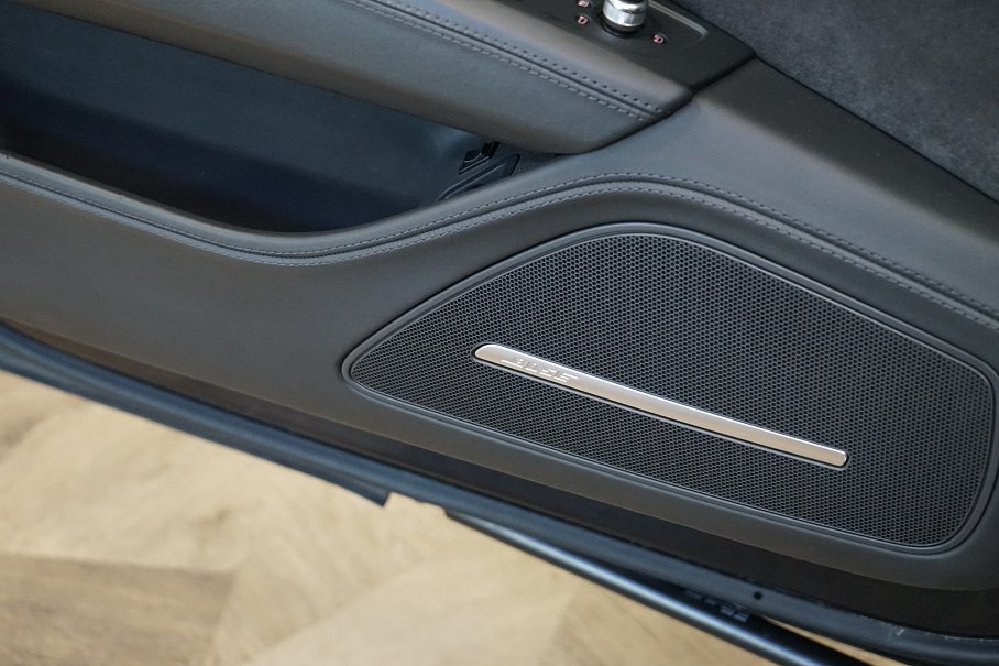 Audi A8 L W12 Security VR9