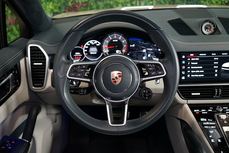 Porsche Cayenne GTS Coupé