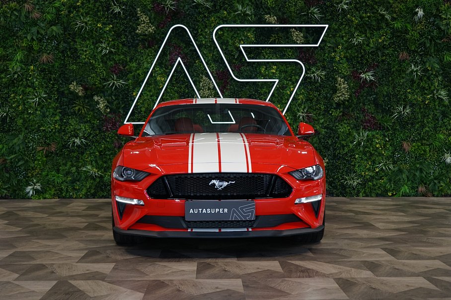 Ford Mustang V8 5.0 GT