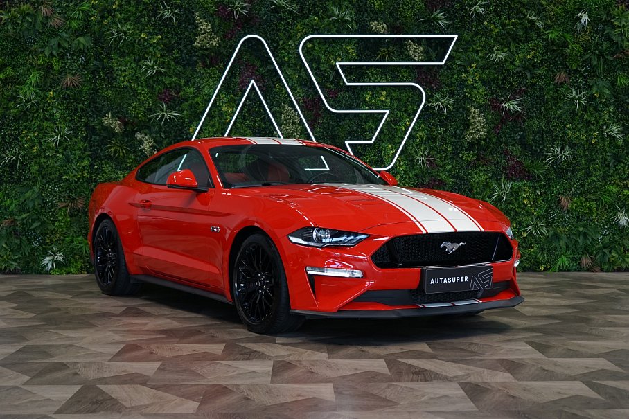 Ford Mustang V8 5.0 GT