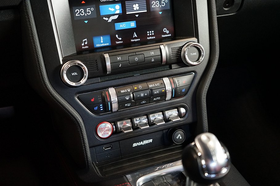 Ford Mustang V8 5.0 GT