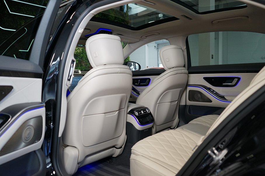 Mercedes-Benz Třída S 400d 4Matic
