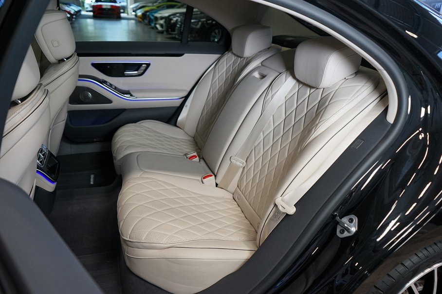 Mercedes-Benz Třída S 400d 4Matic