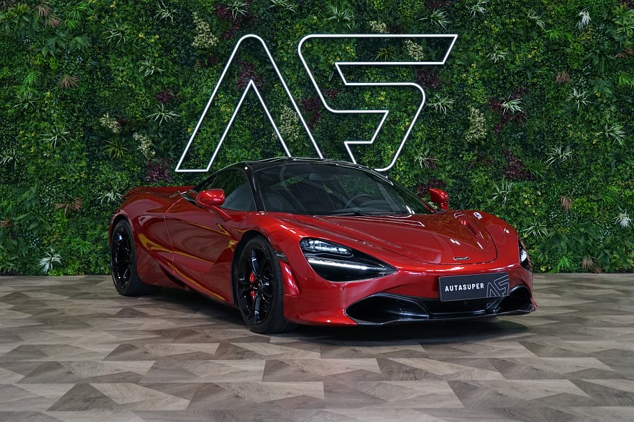 McLaren 720S 