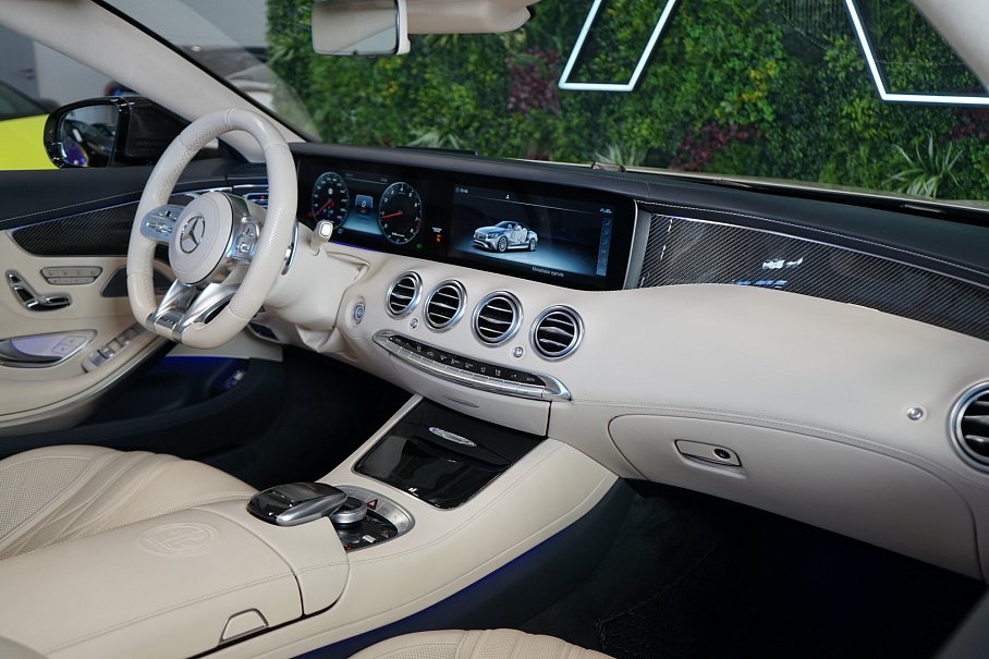 Mercedes-Benz Třída S 63 4Matic+ Cabriolet