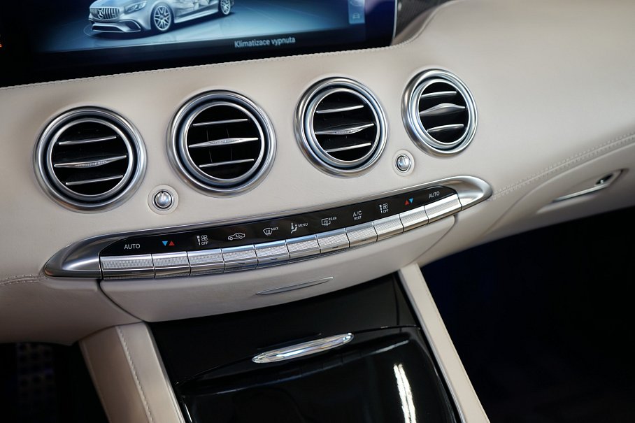 Mercedes-Benz Třída S 63 4Matic+ Cabriolet