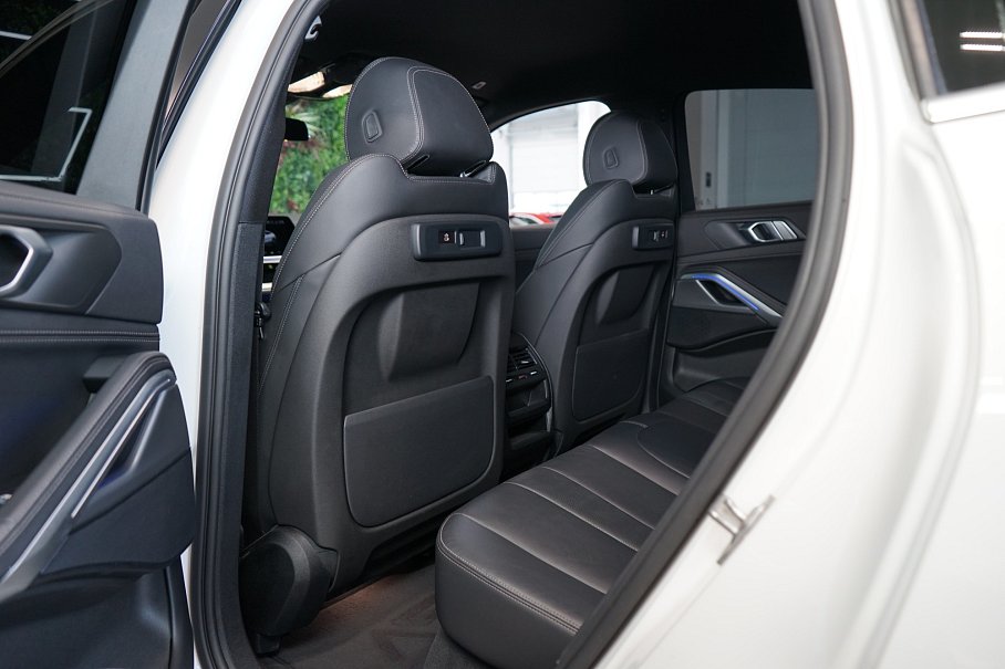 BMW X6 40i xDrive