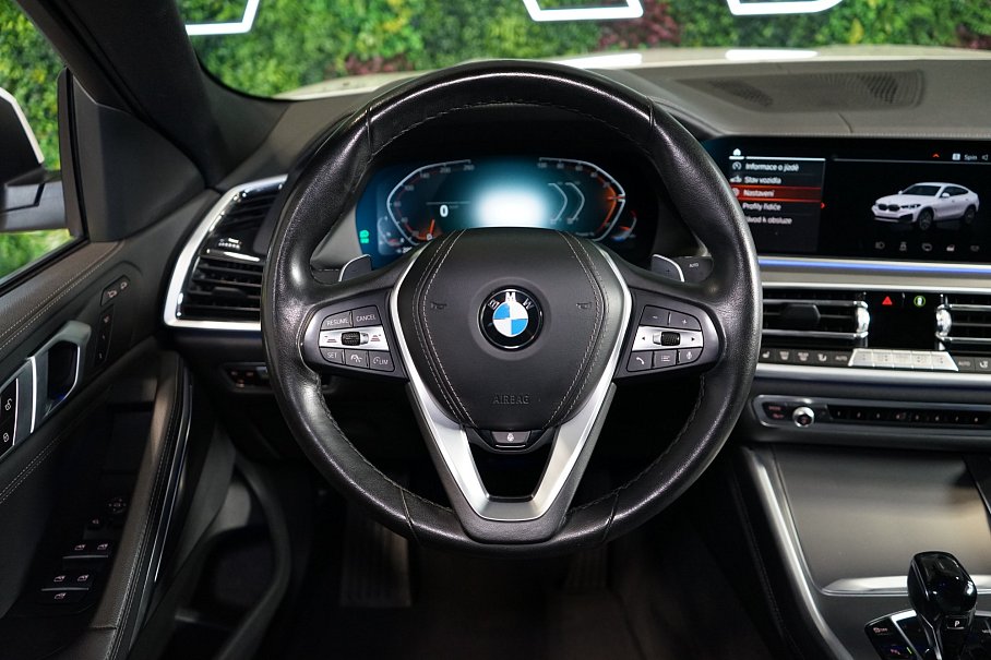 BMW X6 40i xDrive