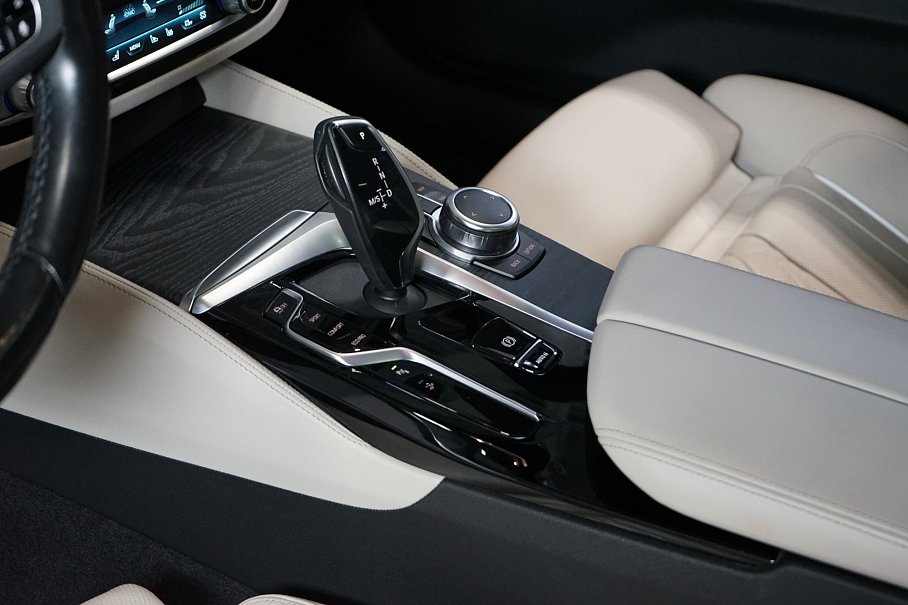BMW Řada 6 640i xDrive GT