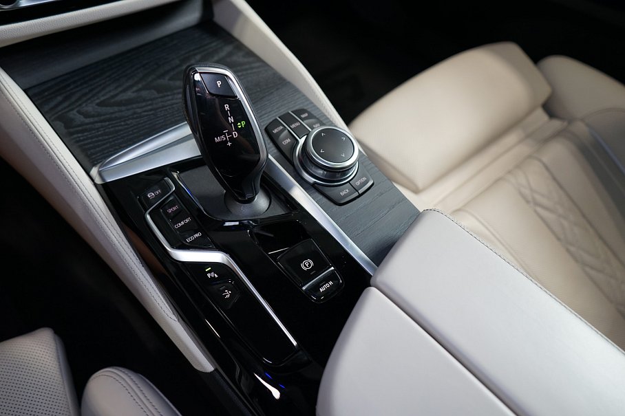BMW Řada 6 640i xDrive GT