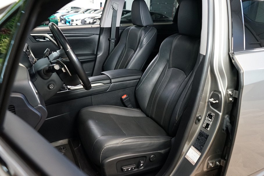 Lexus RX 300 AWD