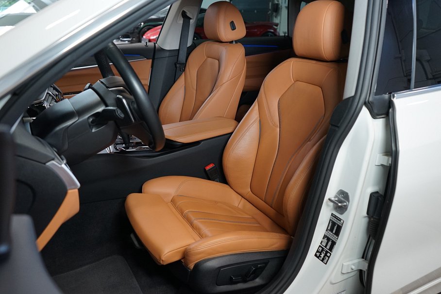 BMW Řada 6 640i xDrive GT