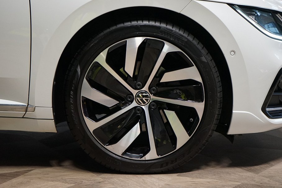 Volkswagen Arteon Shooting Brake 2.0 TDI R-Line
