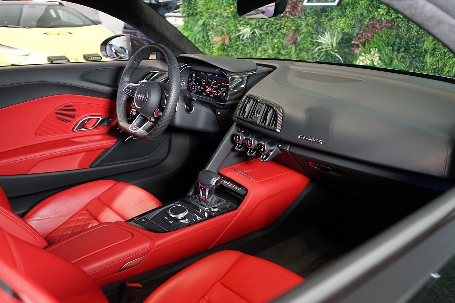 Audi R8 Performance 5.2 FSI V10 quattro