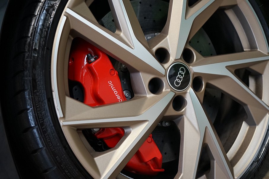 Audi R8 Performance 5.2 FSI V10 quattro