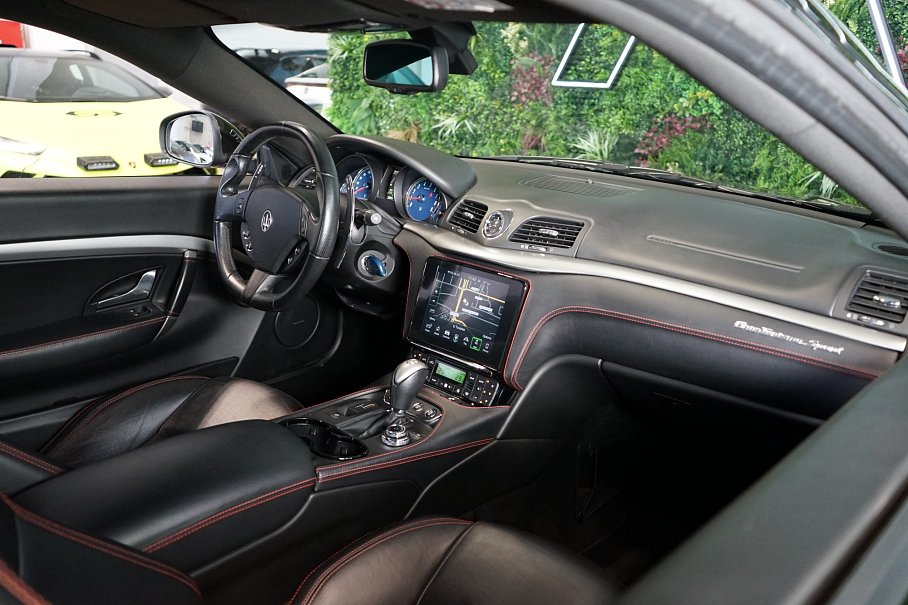 Maserati GranTurismo Sport