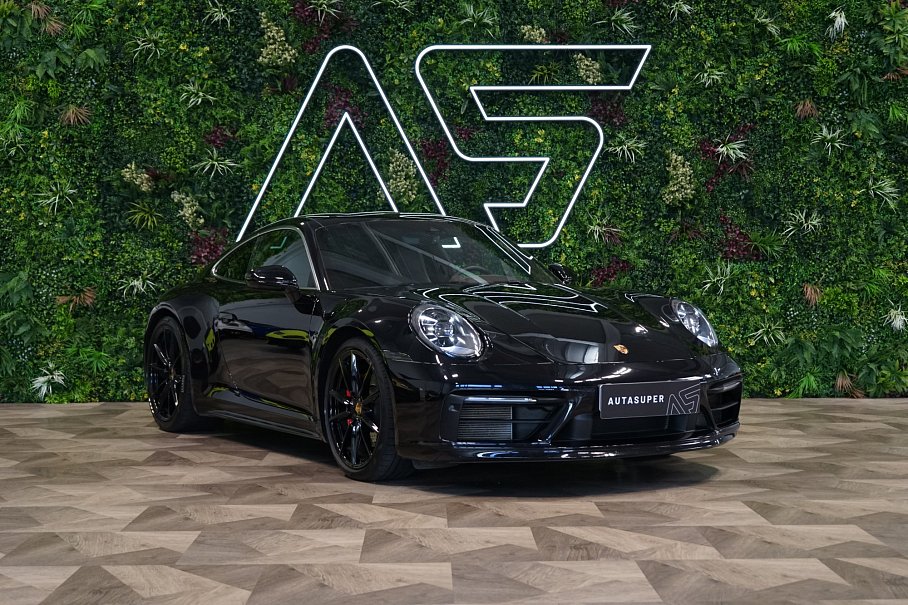 Porsche 911 Carrera 4S