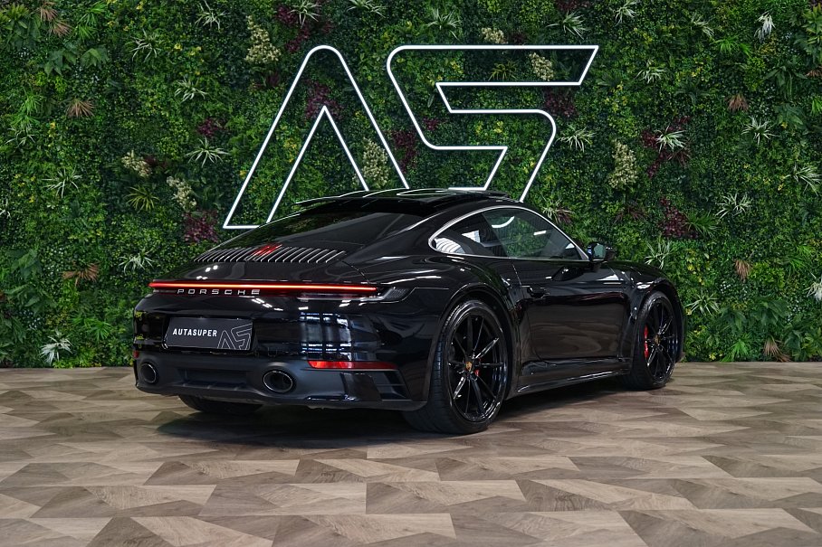 Porsche 911 Carrera 4S