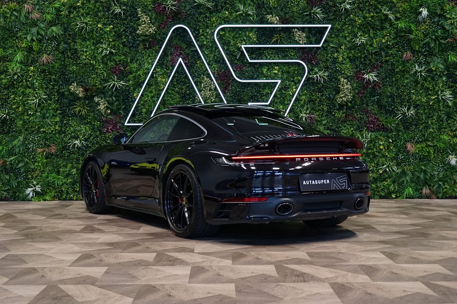 Porsche 911 Carrera 4S