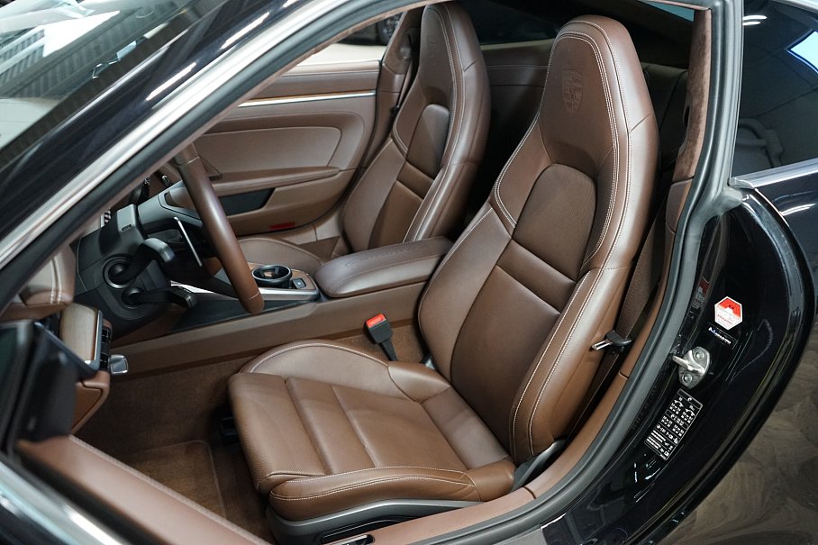 Porsche 911 Carrera 4S