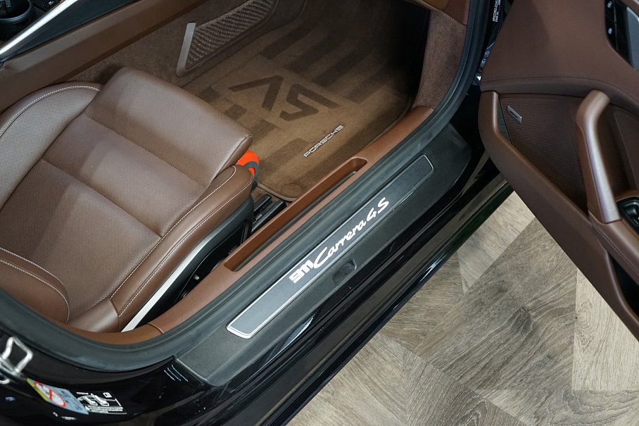 Porsche 911 Carrera 4S
