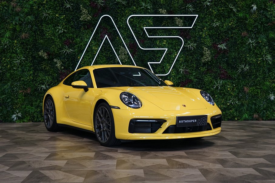 Porsche 911 Carrera