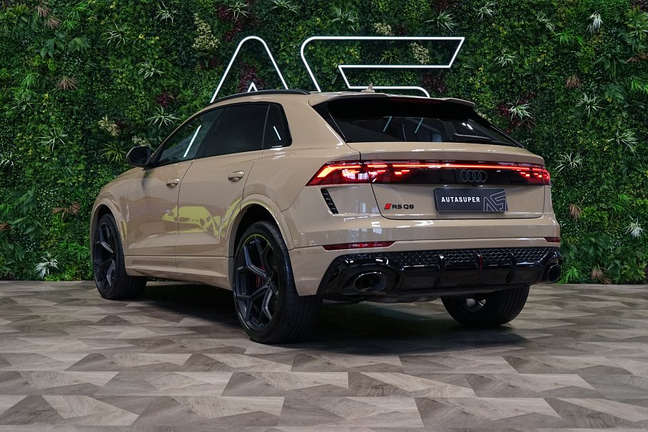 Audi RS Q8 4.0 Performance TFSI quattro