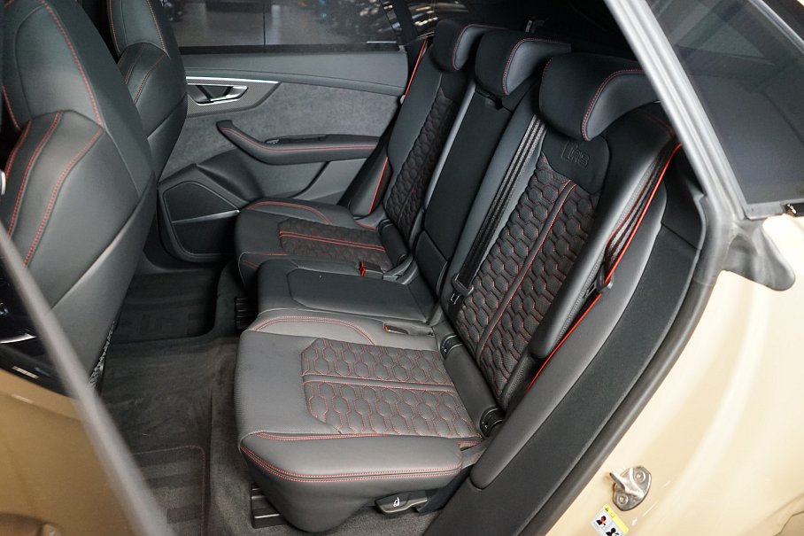 Audi RS Q8 4.0 Performance TFSI quattro