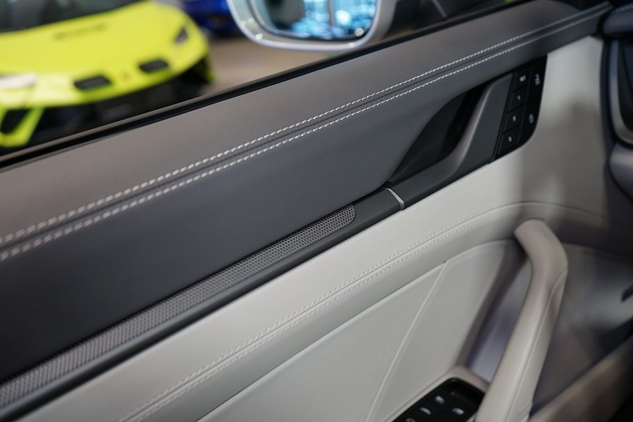 Porsche 911 Carrera 4S Cabriolet
