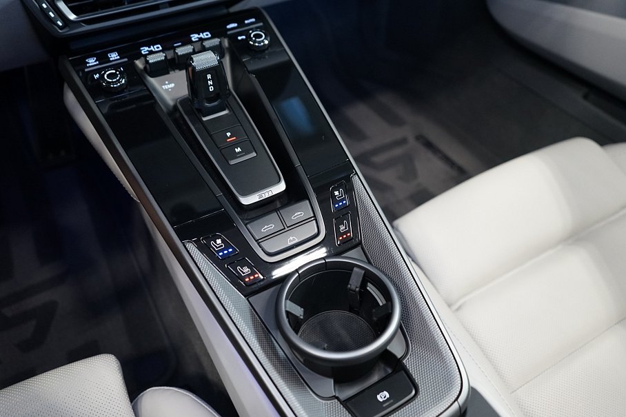 Porsche 911 Carrera 4S Cabriolet