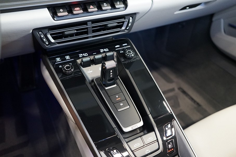 Porsche 911 Carrera 4S Cabriolet