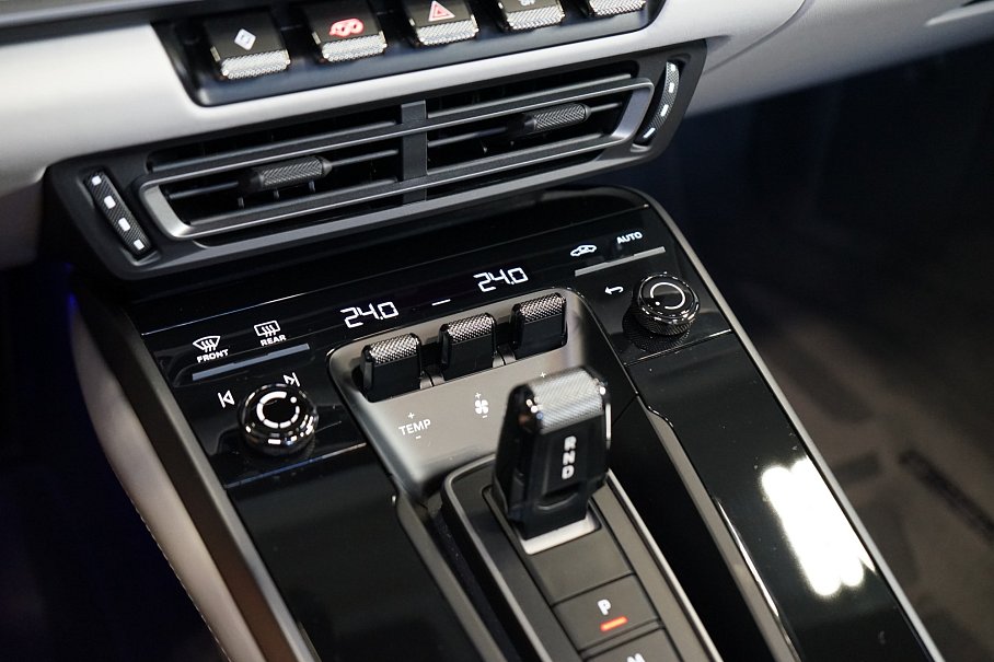 Porsche 911 Carrera 4S Cabriolet