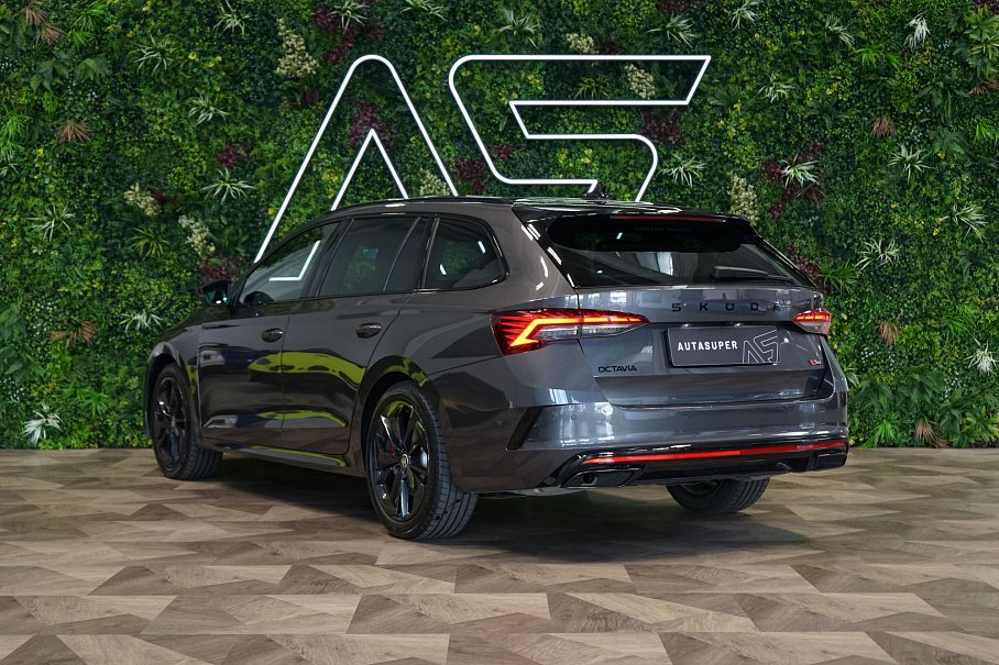 Škoda Octavia RS 2.0 TSI
