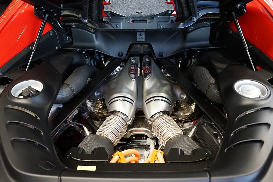 Ferrari 296 GTB 