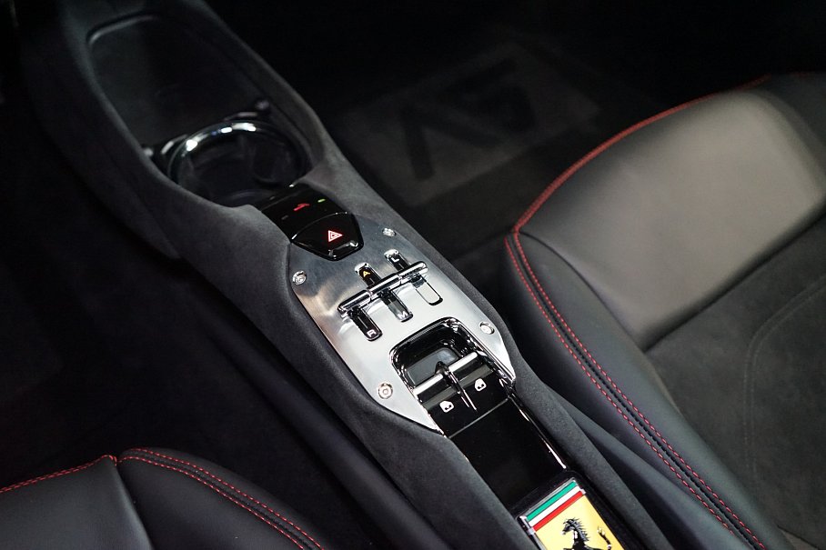 Ferrari 296 GTB 