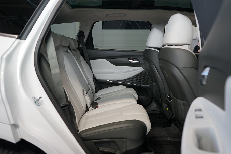 Hyundai Santa Fe 1.6 T-GDI PHEV