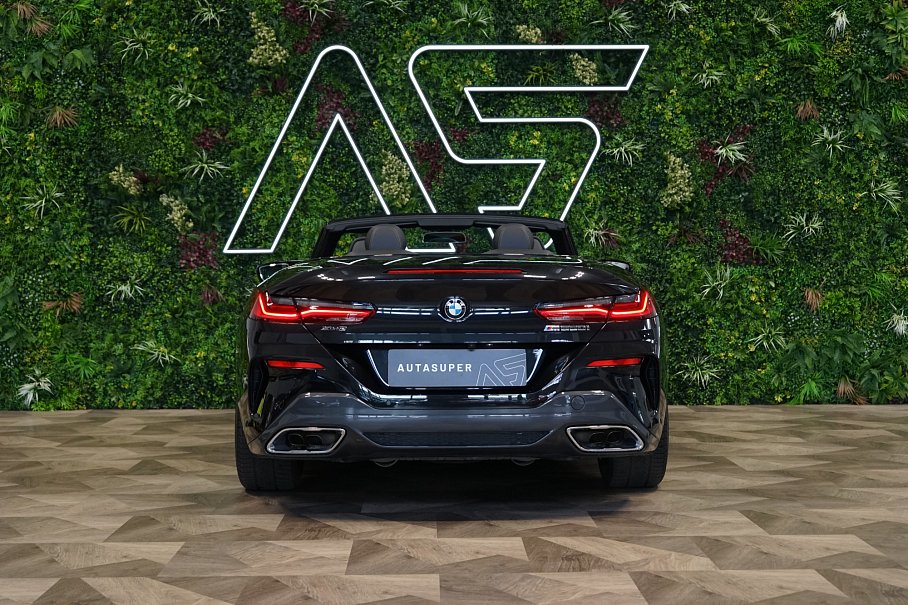 BMW Řada 8 850i xDrive Cabrio
