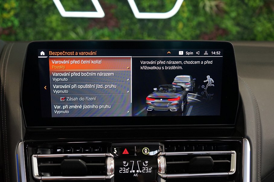 BMW Řada 8 850i xDrive Cabrio