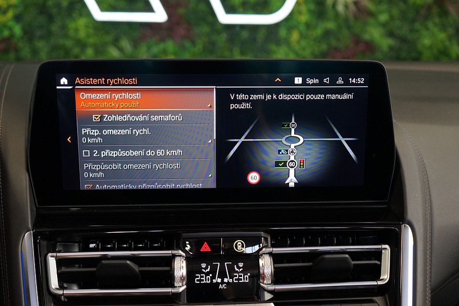 BMW Řada 8 850i xDrive Cabrio